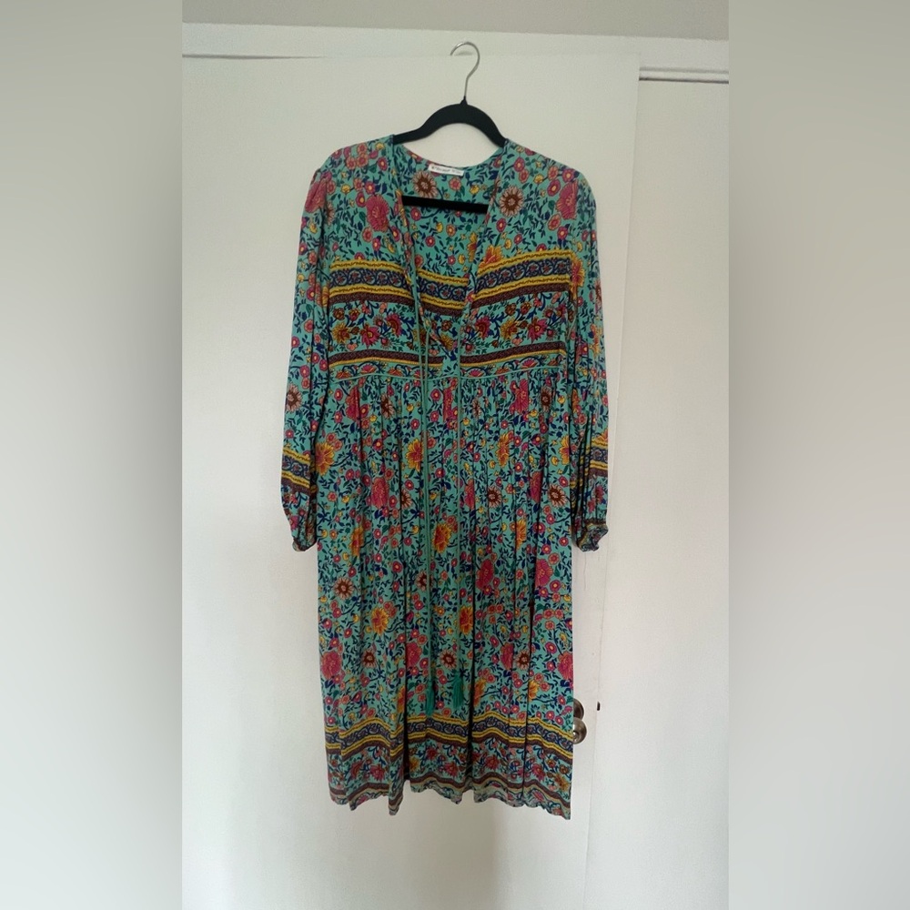 🌺 R.Vivimos Boho Floral Midi Dress – XL (16/18) 🌸
$2p
